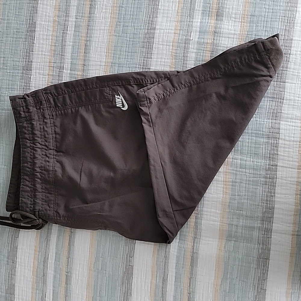 Nike knee length shorts